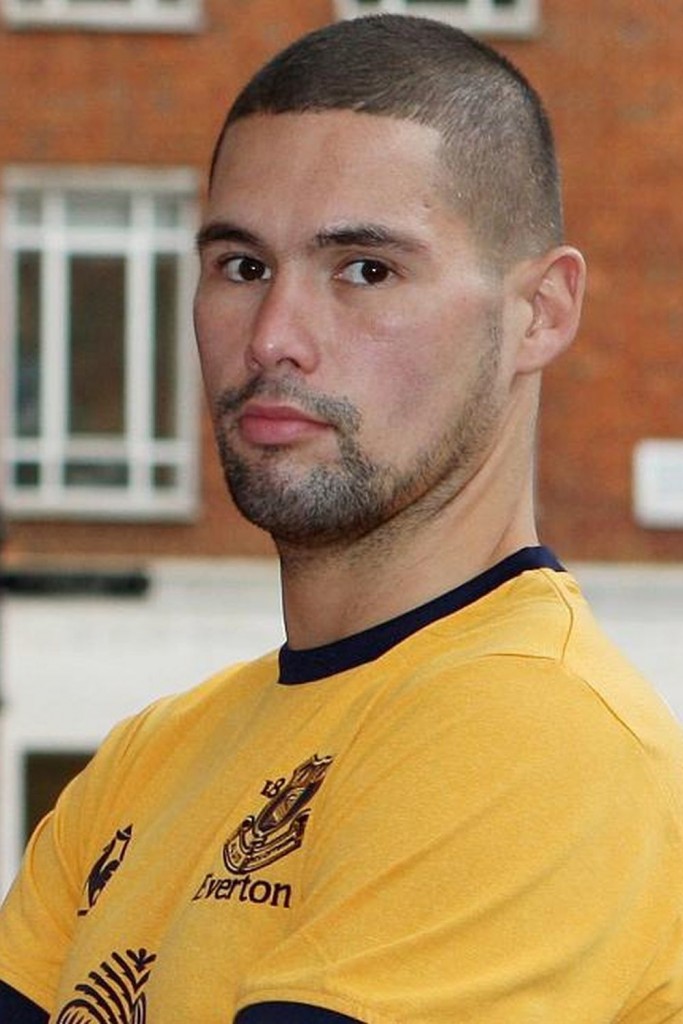 Póster de Tony Bellew