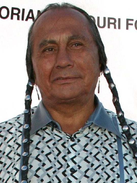 Póster de Russell Means