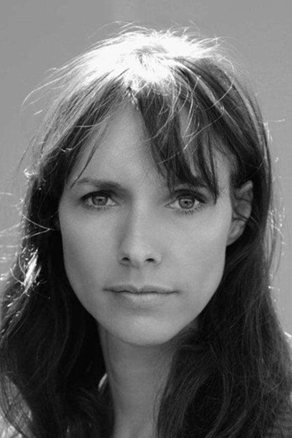 Póster de Dolly Wells