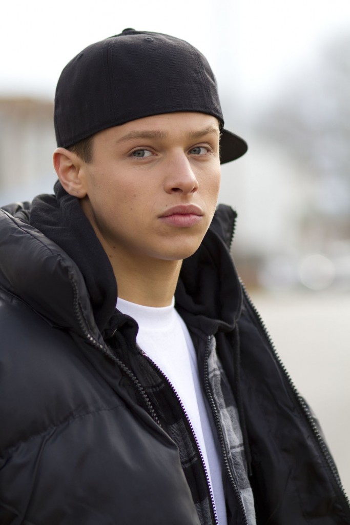 Póster de Spencer Lofranco