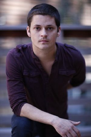 Póster de Cameron Finley