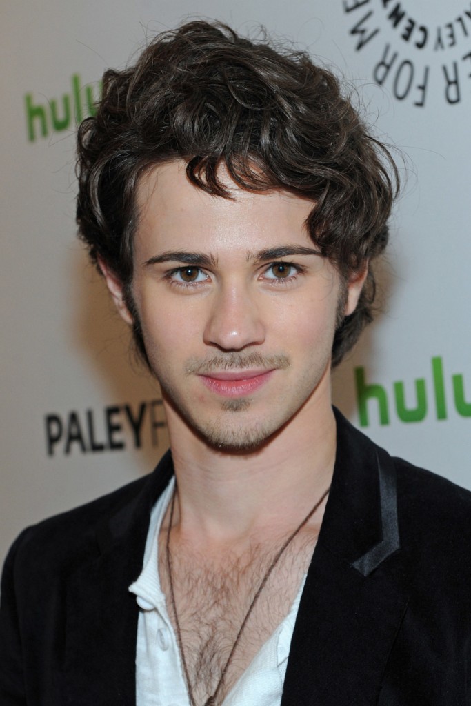 Póster de Connor Paolo