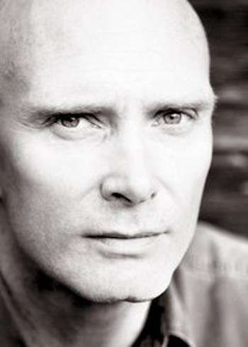Póster de David Bateson