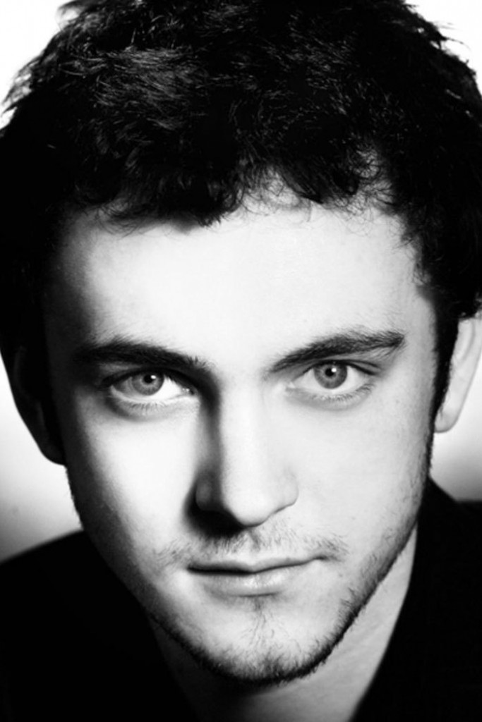 Póster de George Blagden
