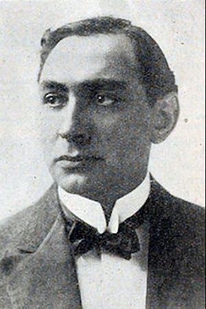 Póster de Mitchell Lewis