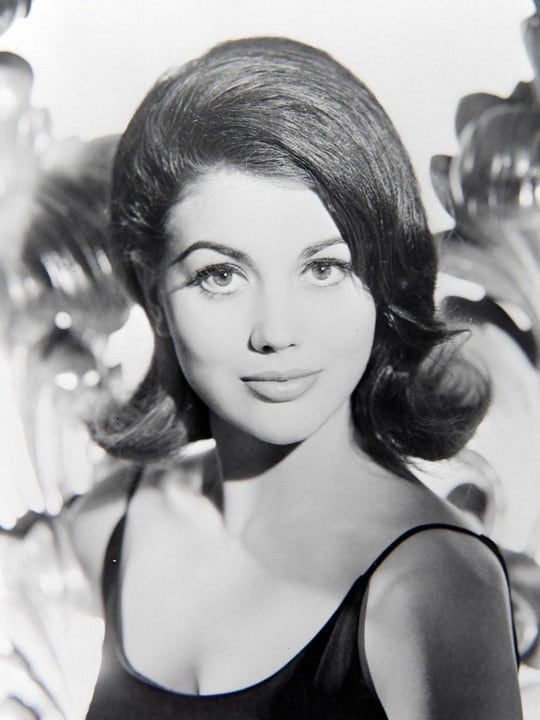 Póster de Linda Harrison