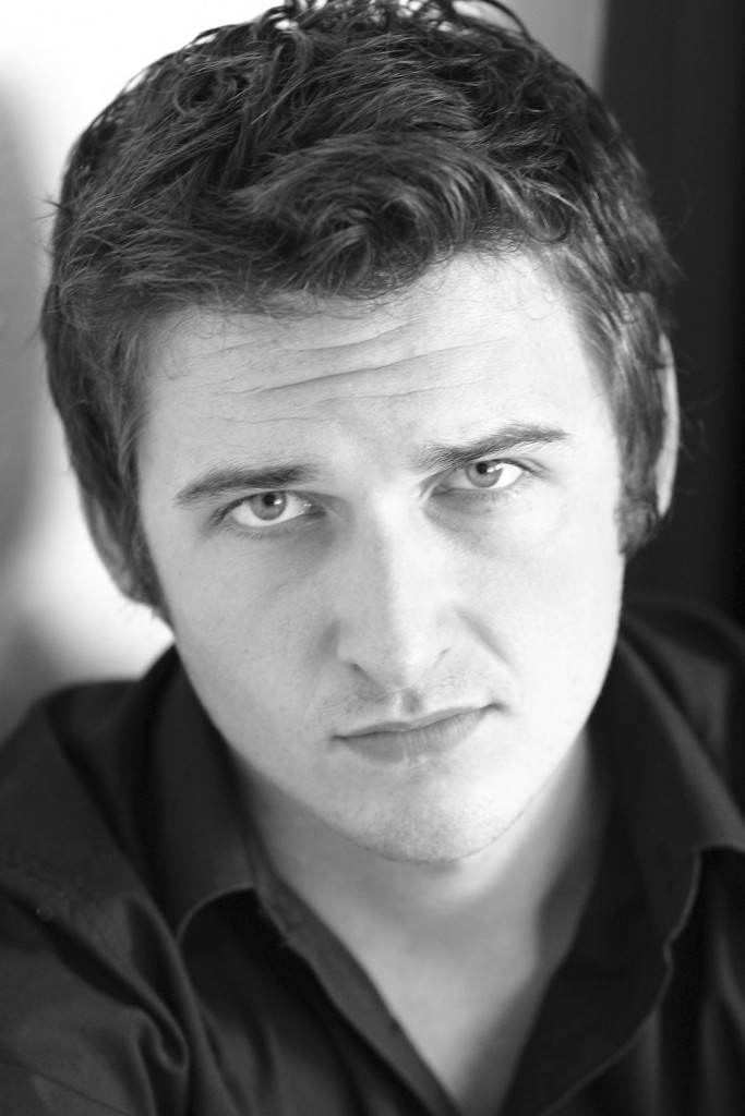 Póster de Toby Leonard Moore