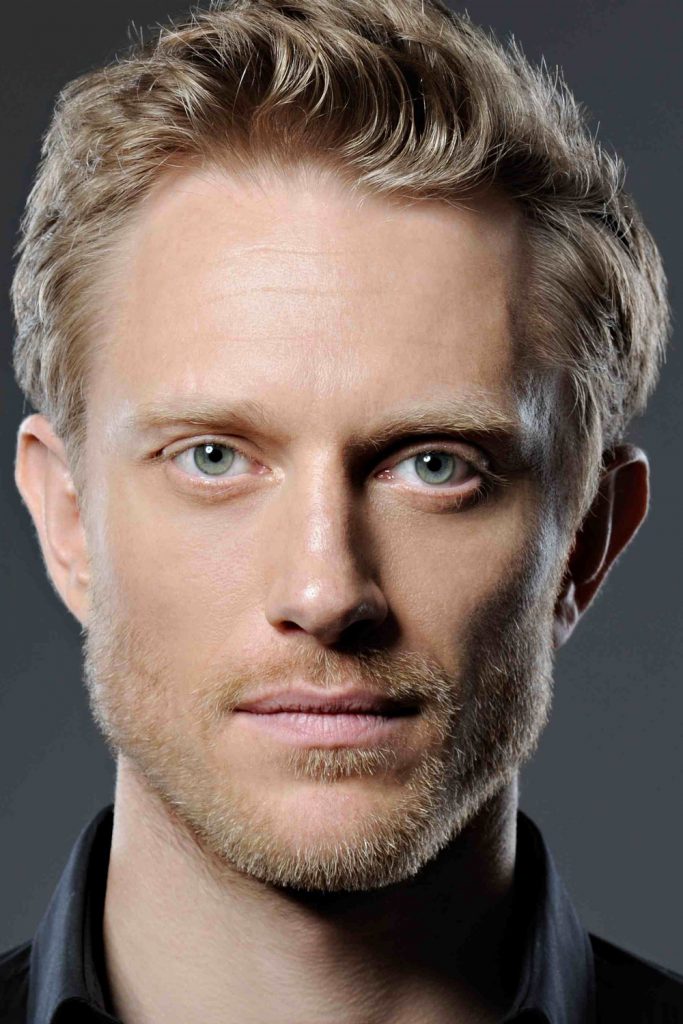 Póster de Neil Jackson