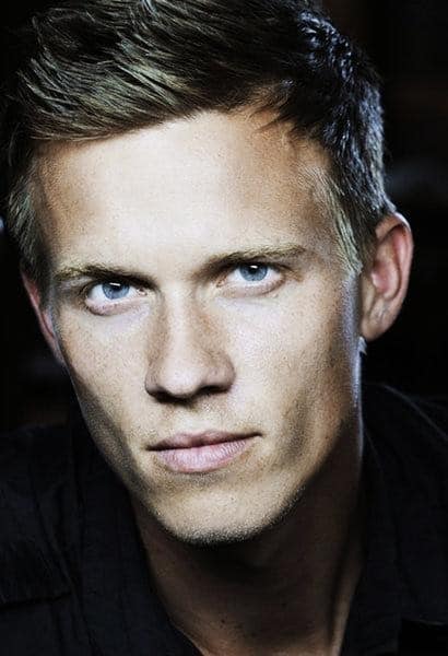 Póster de Warren Kole