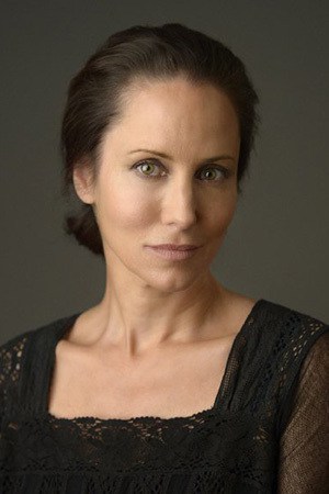 Póster de Nina Young