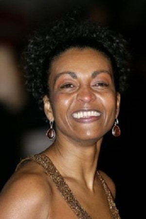 Póster de Adjoa Andoh