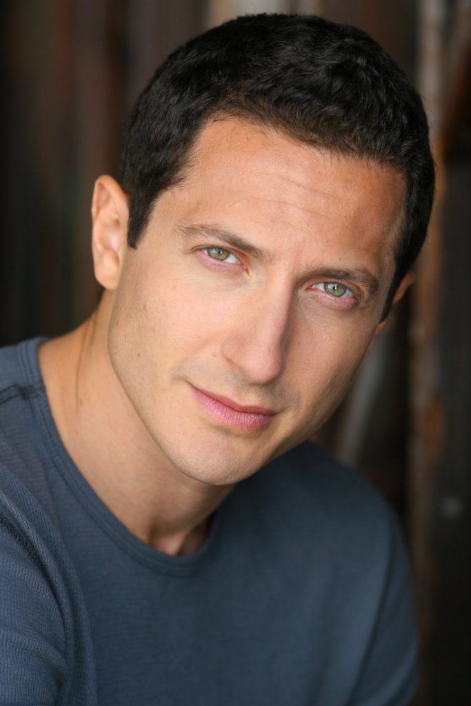 Póster de Sasha Roiz