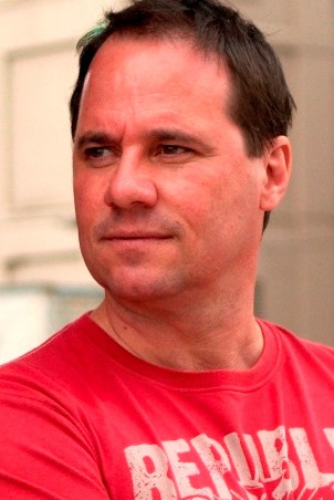 Póster de Paul Mercurio