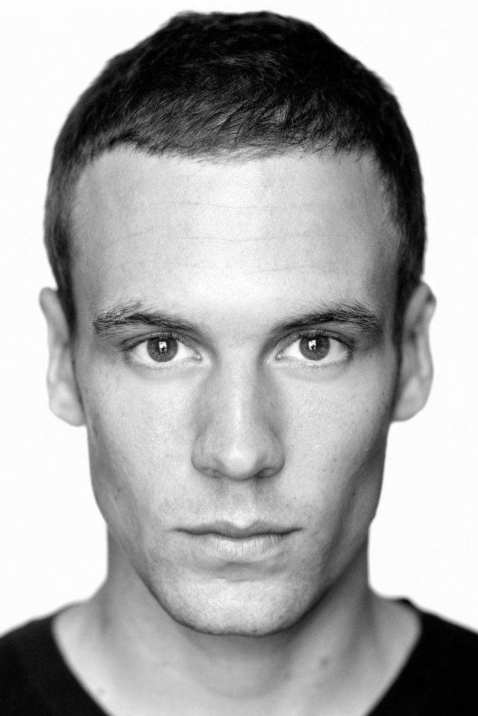 Póster de Nick Blood