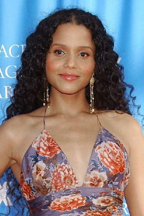 Póster de Sydney Tamiia Poitier