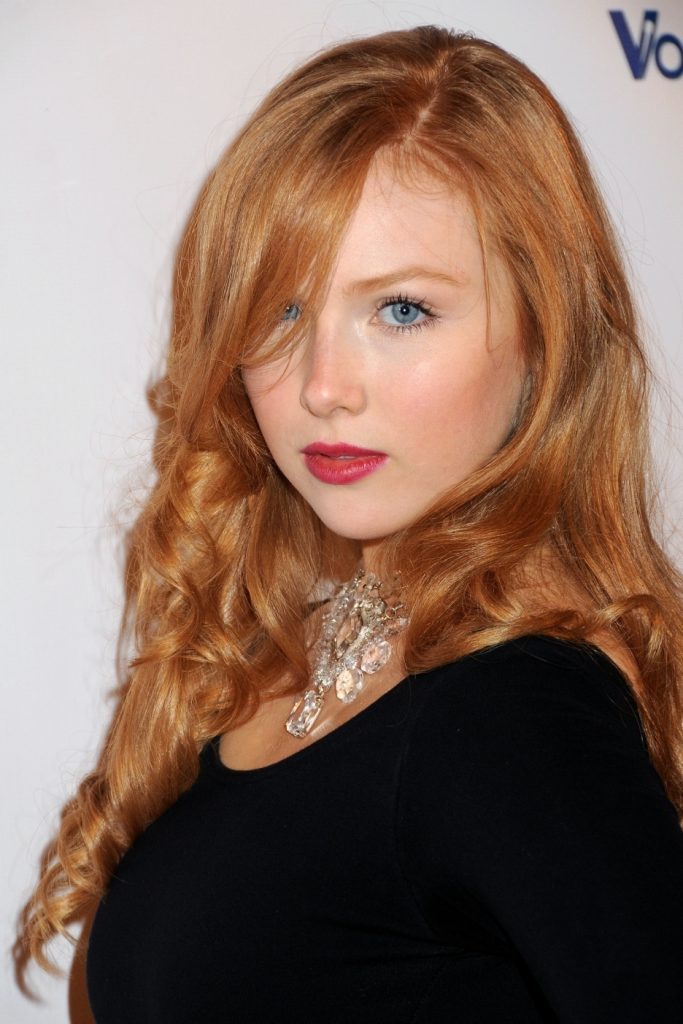 Póster de Molly C. Quinn
