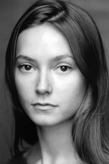 Póster de Lydia Wilson