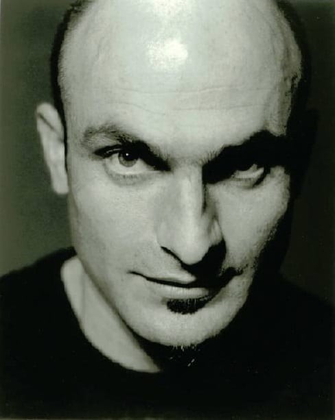 Póster de Robert Tannion