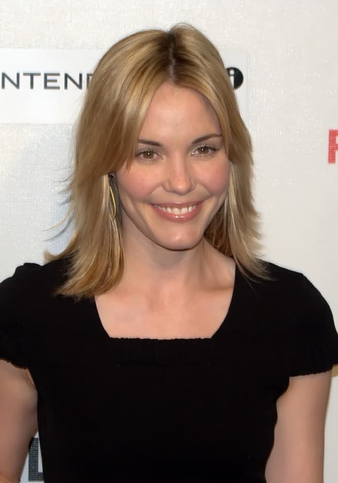 Póster de Leslie Bibb