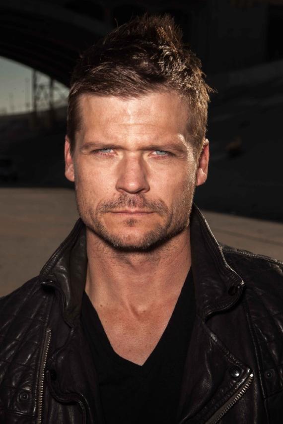 Póster de Bailey Chase