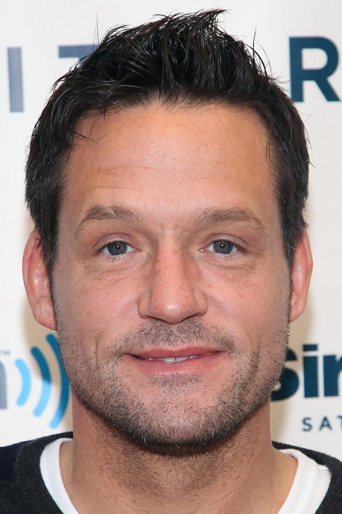 Póster de Josh Hopkins