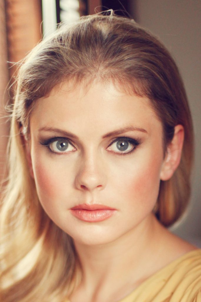 Póster de Rose McIver