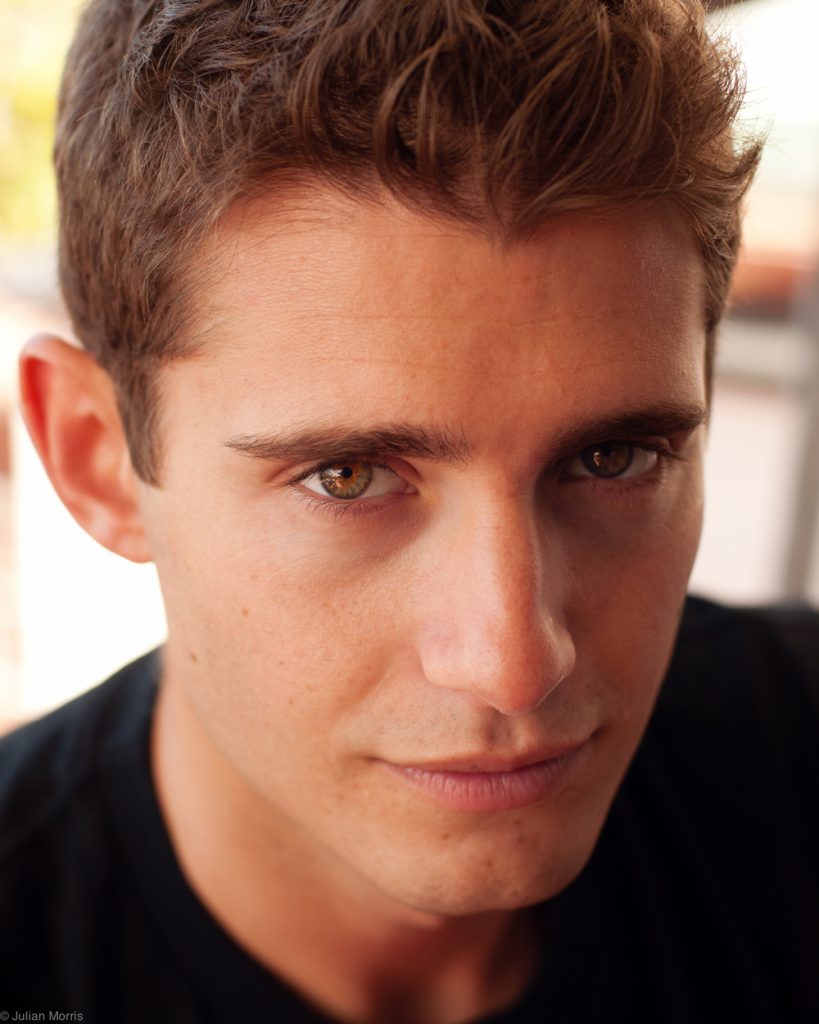 Póster de Julian Morris
