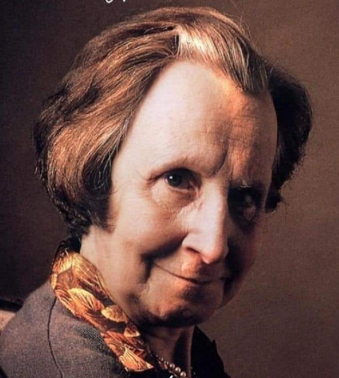 Póster de Tsilla Chelton