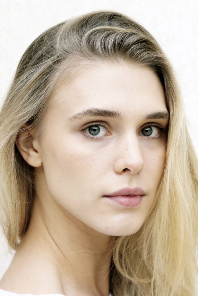Póster de Gaia Weiss