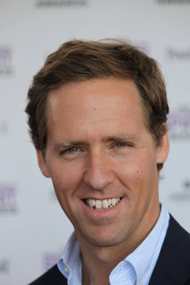 Póster de Nat Faxon
