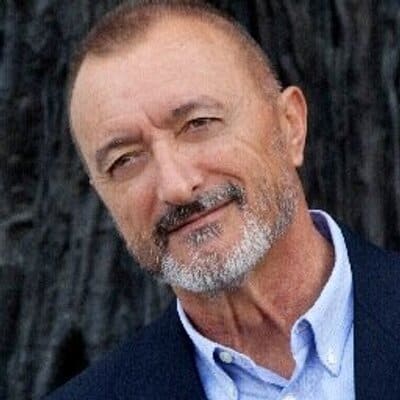Póster de Arturo Pérez-Reverte