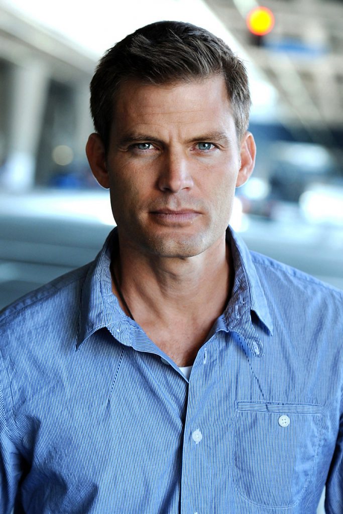 Póster de Casper Van Dien