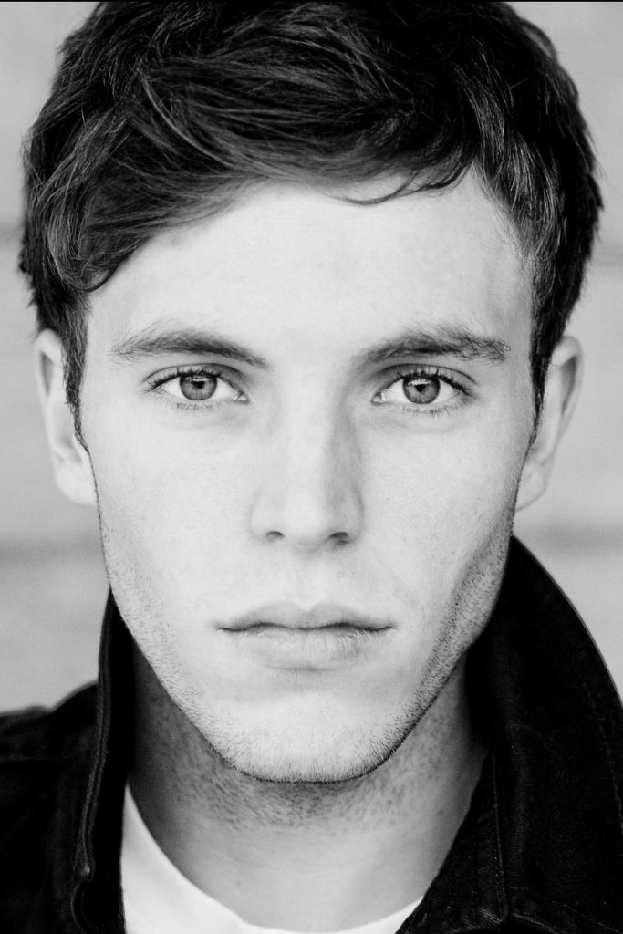 Póster de Tom Hughes