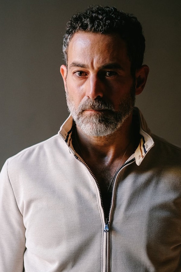 Póster de Waleed Zuaiter