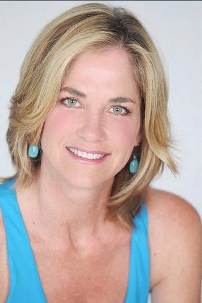 Póster de Kassie DePaiva