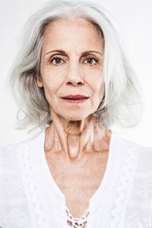 Póster de Thaia Perez
