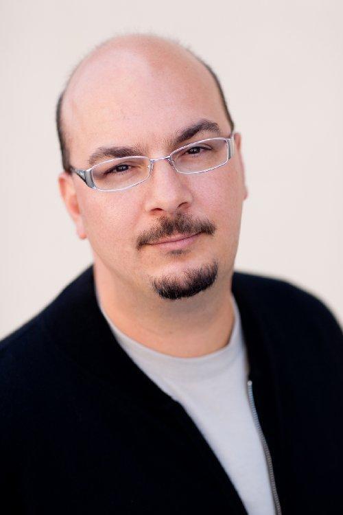 Póster de Anthony Zuiker