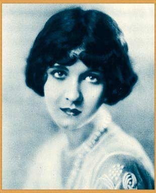 Póster de Julanne Johnston