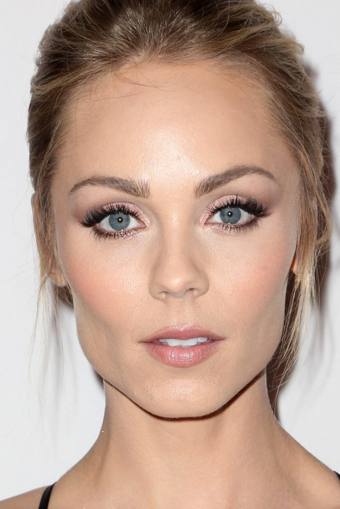 Póster de Laura Vandervoort
