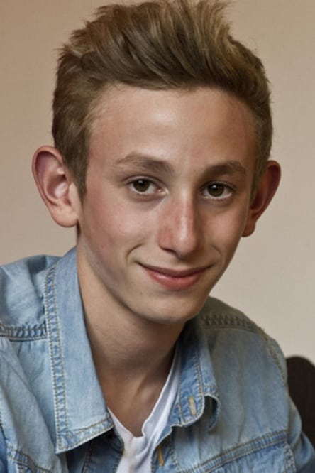Póster de Kacey Mottet Klein