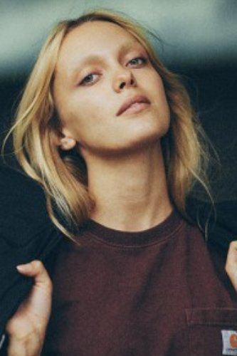 Póster de Lola Lefebvre