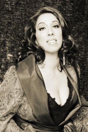 Póster de Regina Orozco