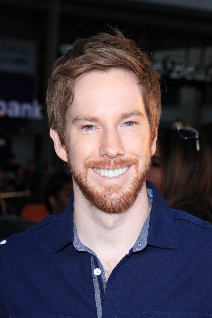 Póster de Chris Owen