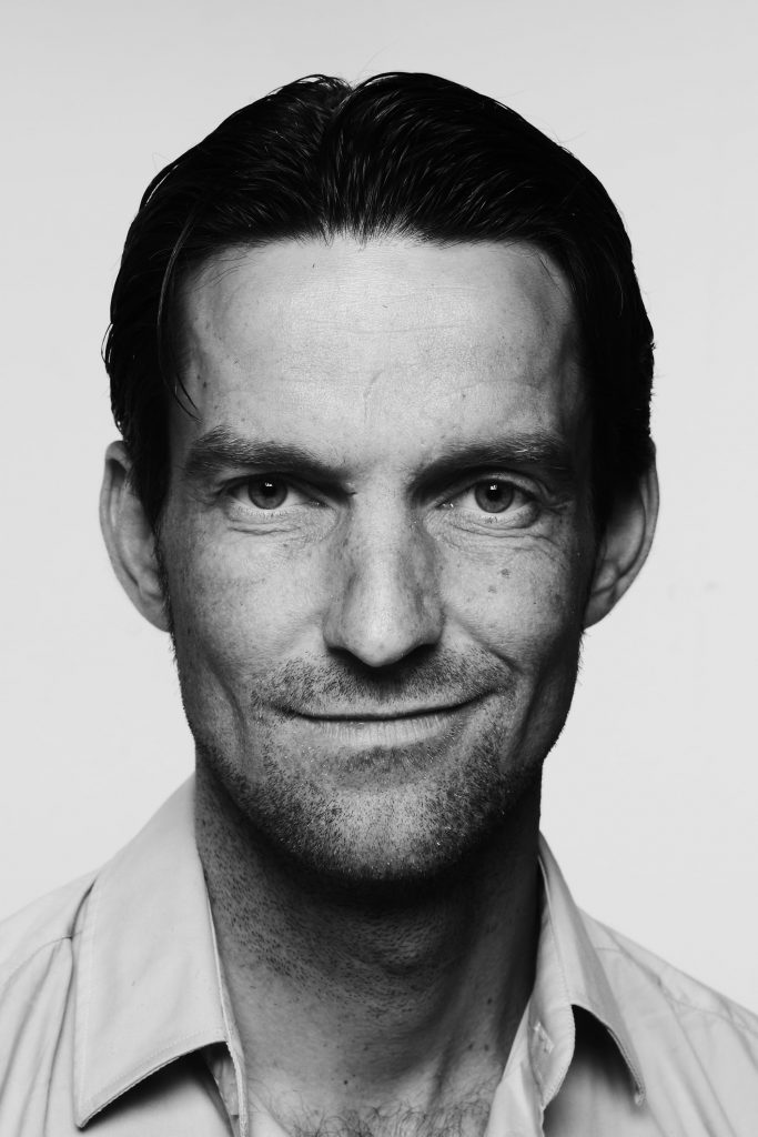 Póster de Gudmundur Thorvaldsson