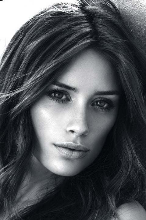 Póster de Arielle Vandenberg