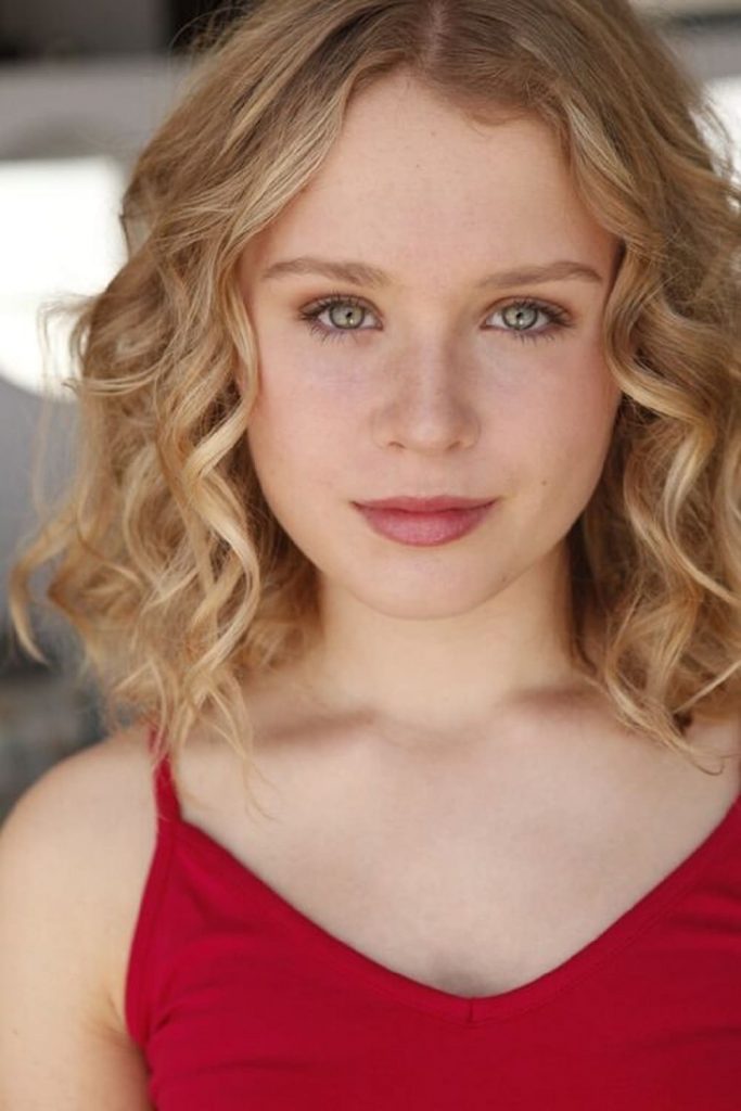 Póster de Eliza Scanlen
