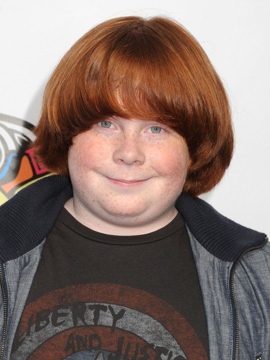 Póster de Tucker Albrizzi