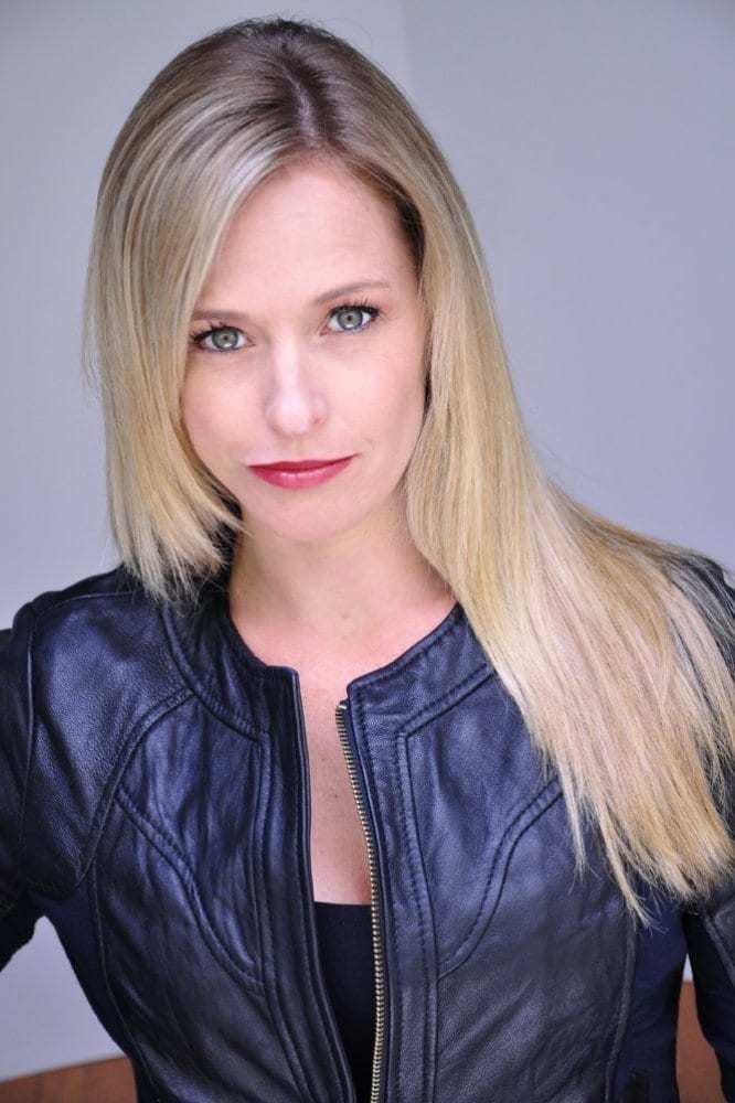 Póster de Pamela Holt