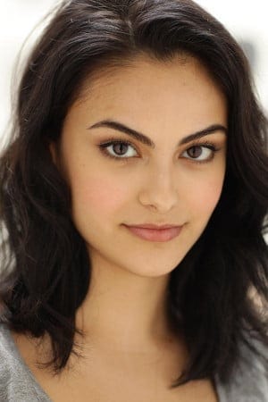 Póster de Camila Mendes