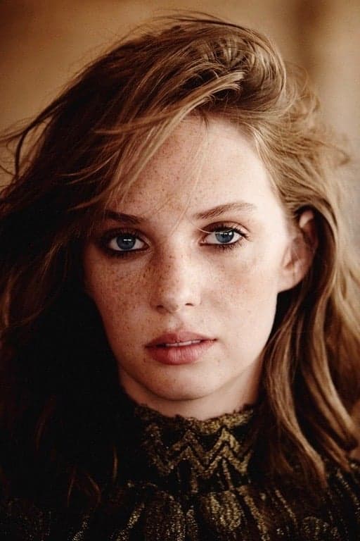 Póster de Maya Hawke